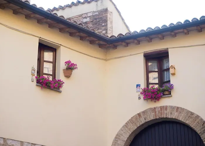 Casa Flora By Ospitaci Casa de Férias *